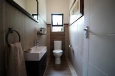 Bathroom 3+ - 7 square meters of property in Silver Lakes Golf Estate