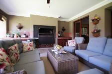 Patio - 96 square meters of property in Woodhill Golf Estate