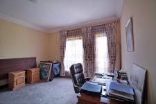 Bed Room 2 - 23 square meters of property in Woodhill Golf Estate