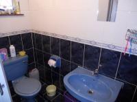 Main Bathroom - 3 square meters of property in Verulam 