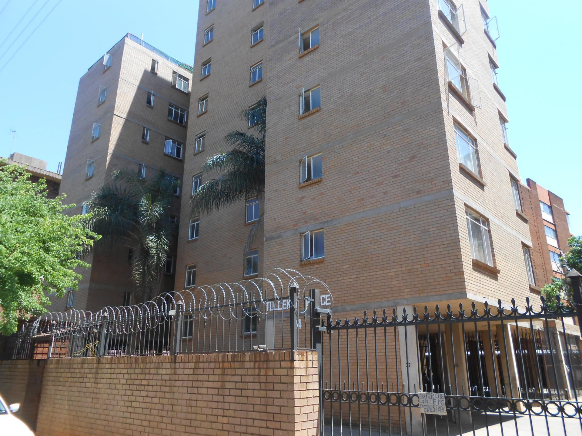 Front View of property in Pretoria Central