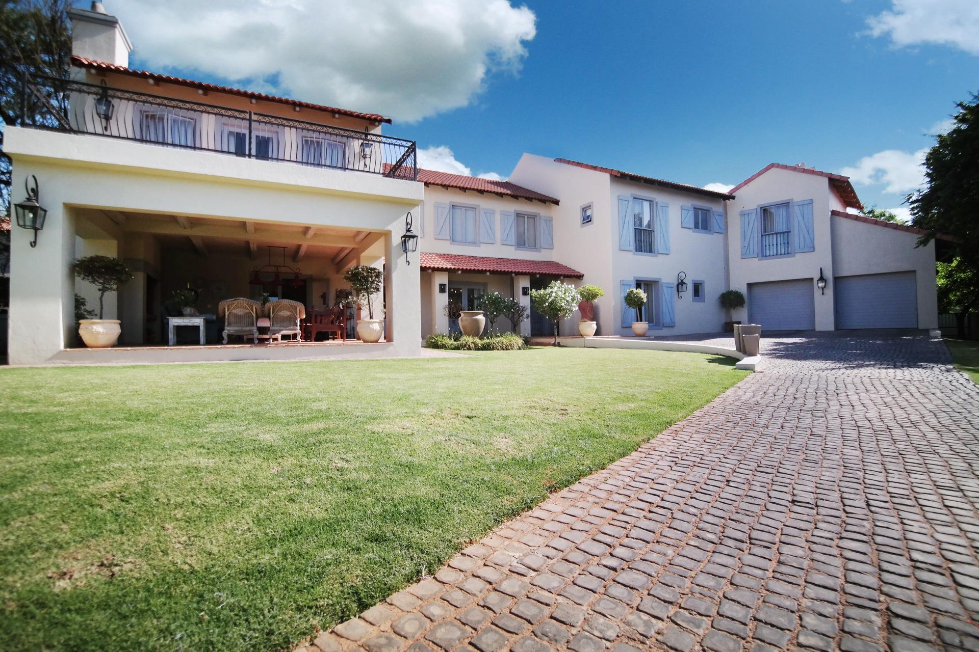 Front View of property in Boardwalk Manor Estate