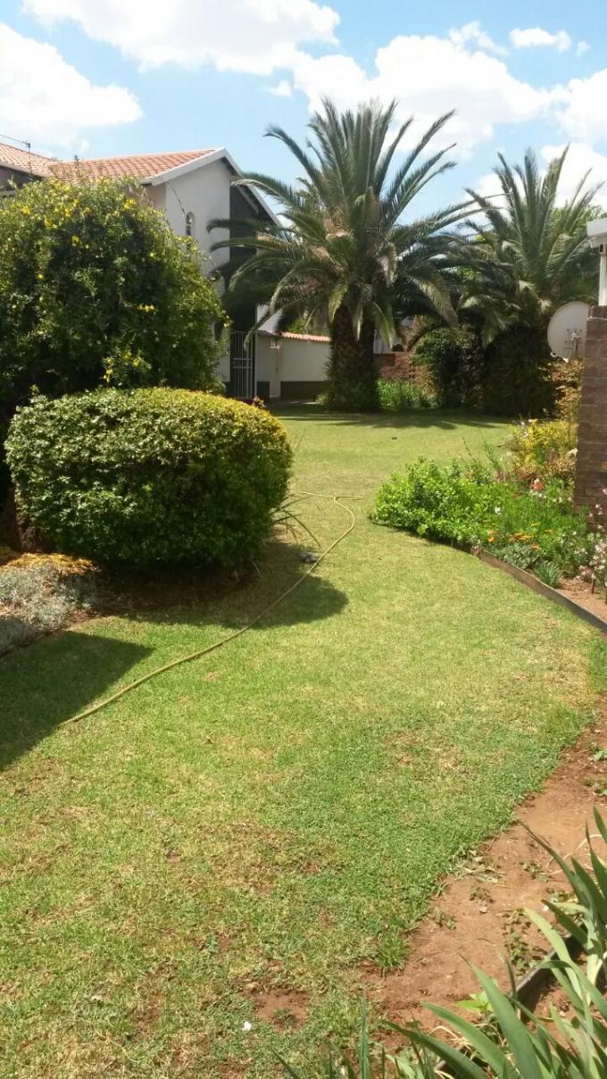 3 Bedroom Apartment for Sale For Sale in Klerksdorp - Private Sale - MR119323