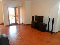 Lounges - 41 square meters of property in Heatherview