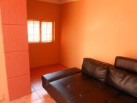 Patio - 48 square meters of property in Heatherview