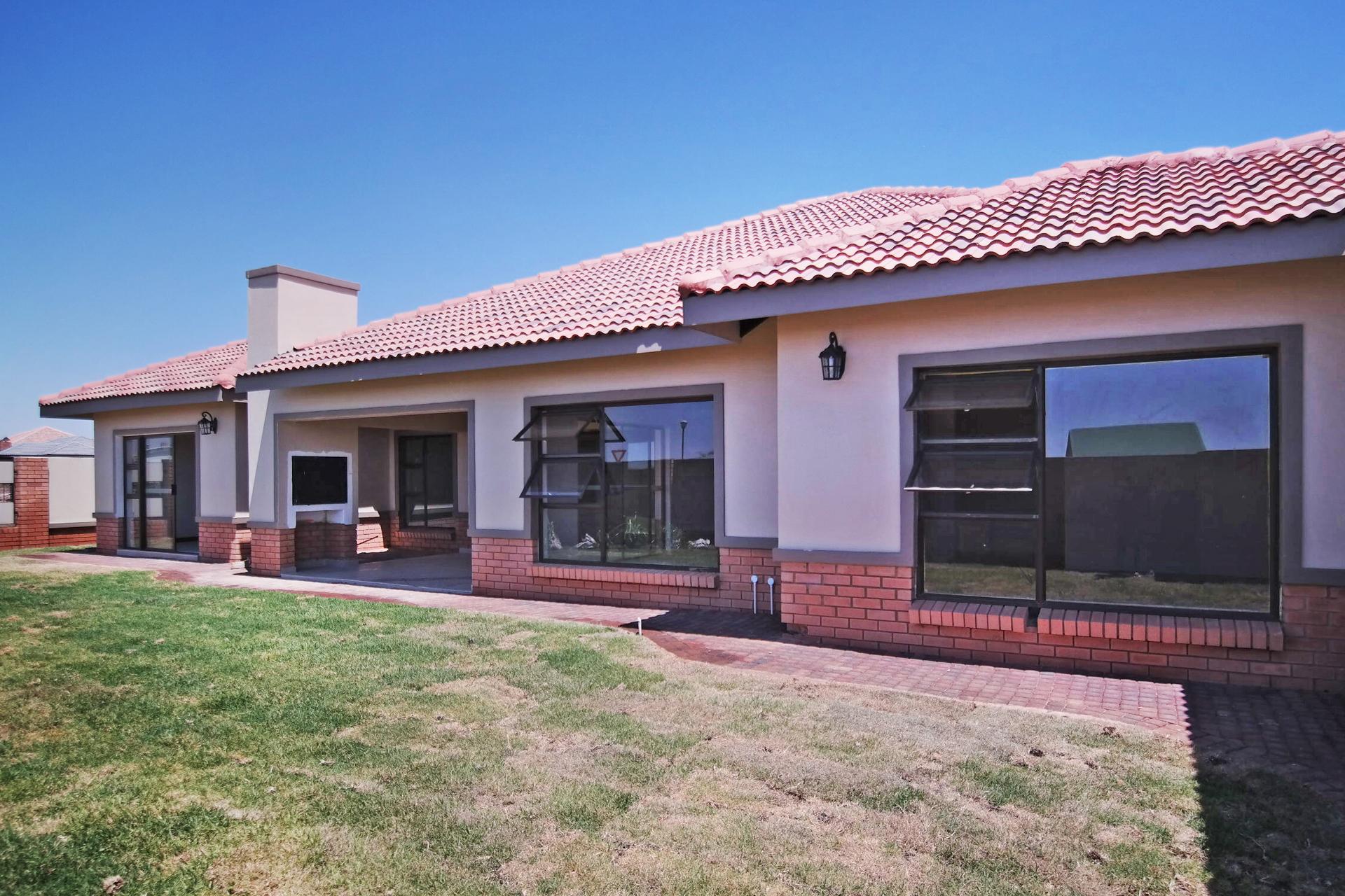 Front View of property in The Meadows Estate