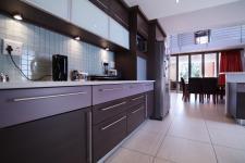 Kitchen - 30 square meters of property in Silverwoods Country Estate