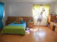 Bed Room 1 - 21 square meters of property in Port Edward
