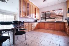 Kitchen - 32 square meters of property in Woodhill Golf Estate