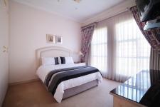 Bed Room 1 - 36 square meters of property in Woodhill Golf Estate