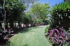 Garden of property in Woodhill Golf Estate