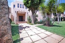 Garden of property in Woodhill Golf Estate