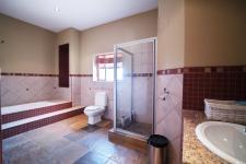 Bathroom 2 - 14 square meters of property in Woodhill Golf Estate