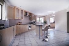 Kitchen - 21 square meters of property in Silver Lakes Golf Estate