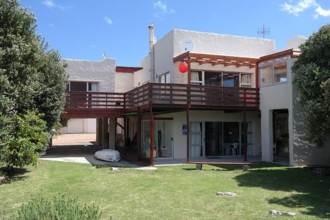 5 Bedroom House for Sale For Sale in Bettys Bay - Private Sale - MR119732