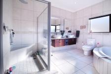 Main Bathroom - 12 square meters of property in Silverwoods Country Estate