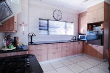 Kitchen - 38 square meters of property in Silverwoods Country Estate