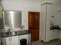 Kitchen - 15 square meters of property in Umlazi