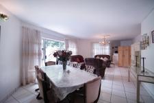 Dining Room - 20 square meters of property in Silver Lakes Golf Estate