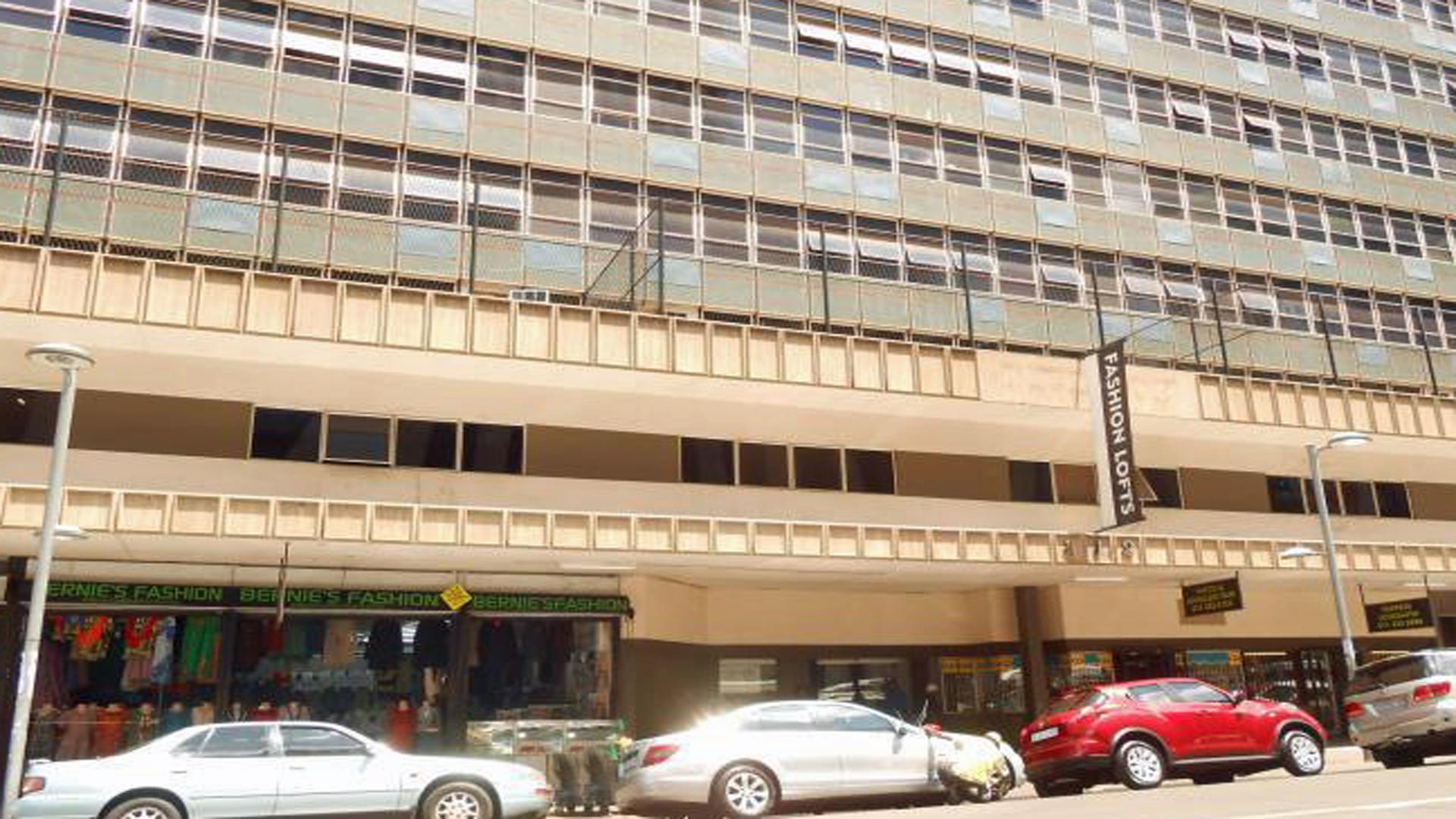 Front View of property in Johannesburg Central