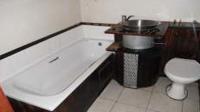 Bathroom 1 - 7 square meters of property in Johannesburg Central