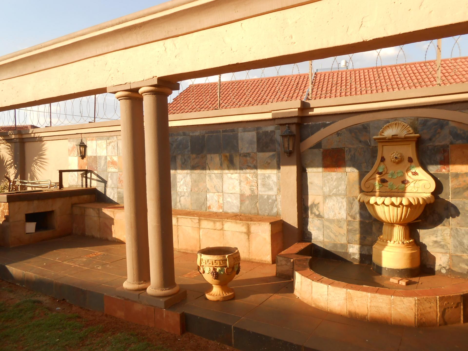 Front View of property in Lenasia