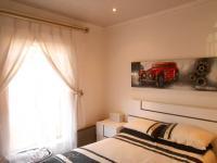 Bed Room 1 - 15 square meters of property in Lenasia