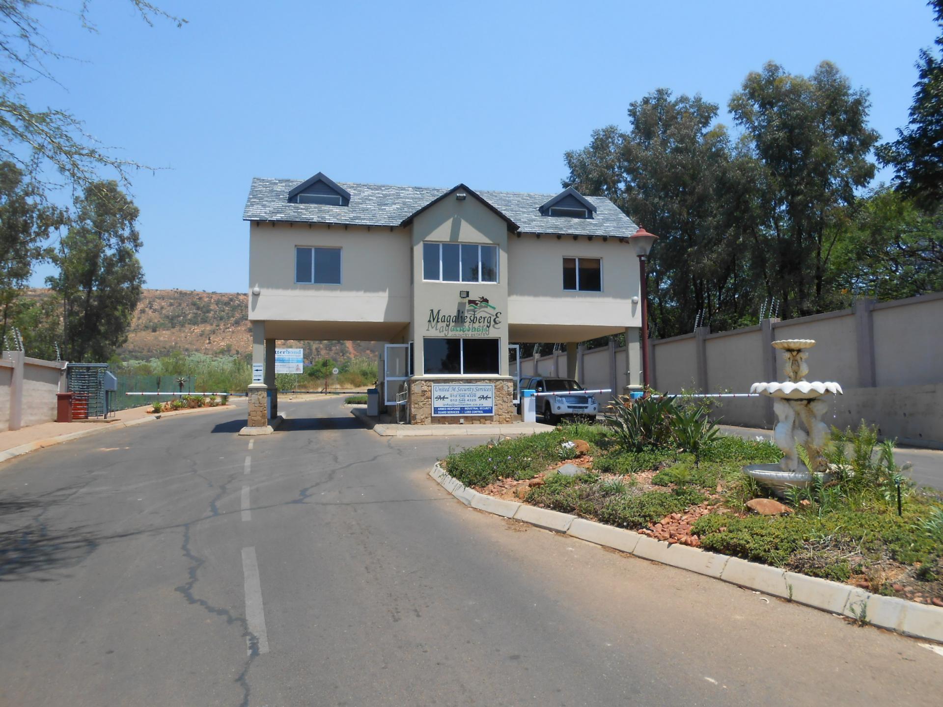 Front View of property in Amandasig