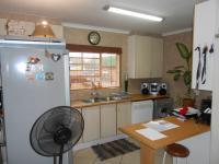 Kitchen - 12 square meters of property in Witfield