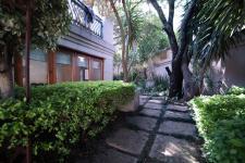 Garden of property in Woodhill Golf Estate