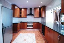 Kitchen - 15 square meters of property in Woodhill Golf Estate