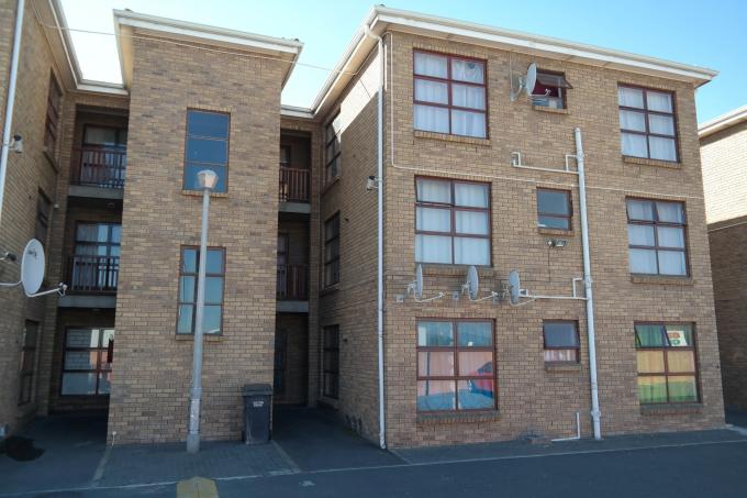 2 Bedroom Apartment for Sale For Sale in Brackenfell - Home Sell - MR120097