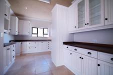 Kitchen - 17 square meters of property in Silverwoods Country Estate