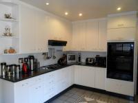 Kitchen - 29 square meters of property in Cyrildene