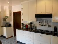 Kitchen - 29 square meters of property in Cyrildene