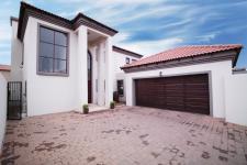 Front View of property in Six Fountains Estate