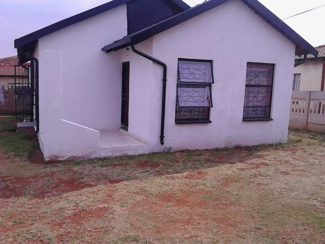 2 Bedroom House for Sale For Sale in Vosloorus - Private Sale - MR120201