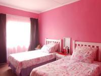 Bed Room 1 - 9 square meters of property in Mid-ennerdale