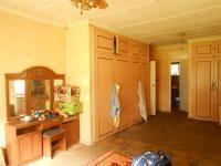 Main Bedroom - 30 square meters of property in Randfontein