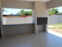 Patio - 22 square meters of property in Bronberg