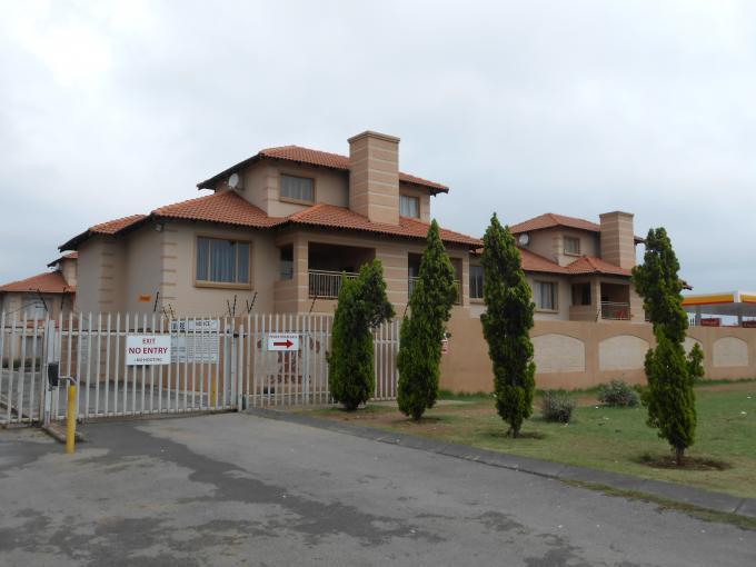 3 Bedroom Duplex for Sale For Sale in Benoni - Private Sale - MR120301