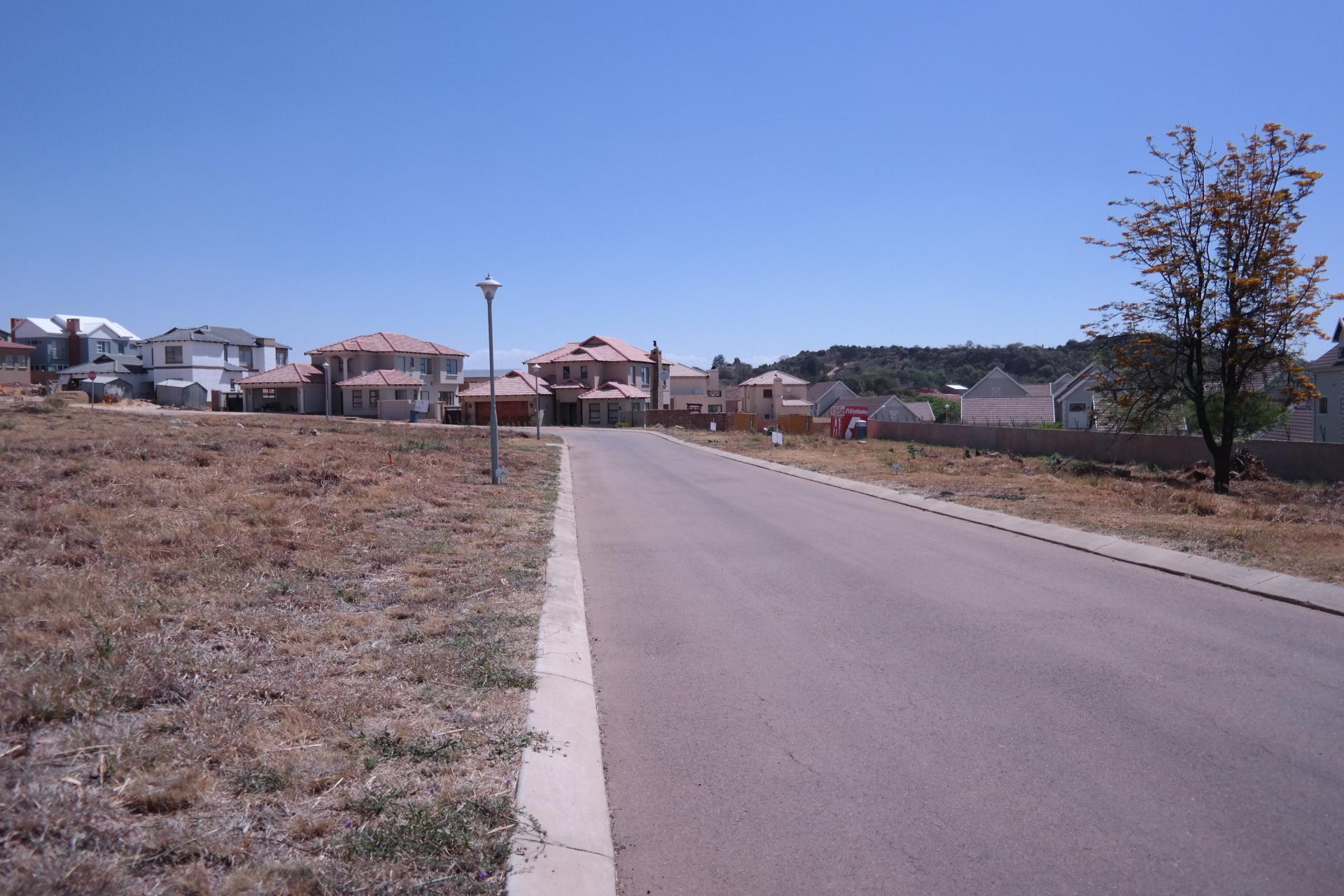 Front View of property in Heron Hill Estate
