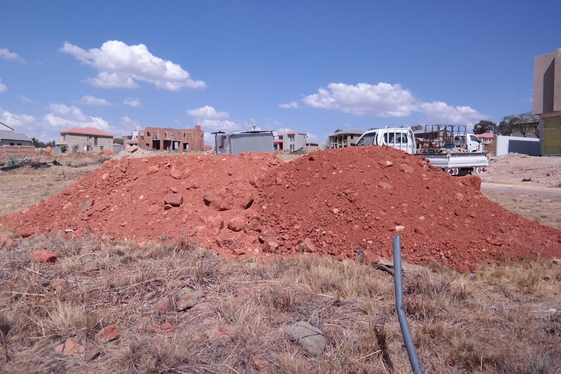 Front View of property in Heron Hill Estate