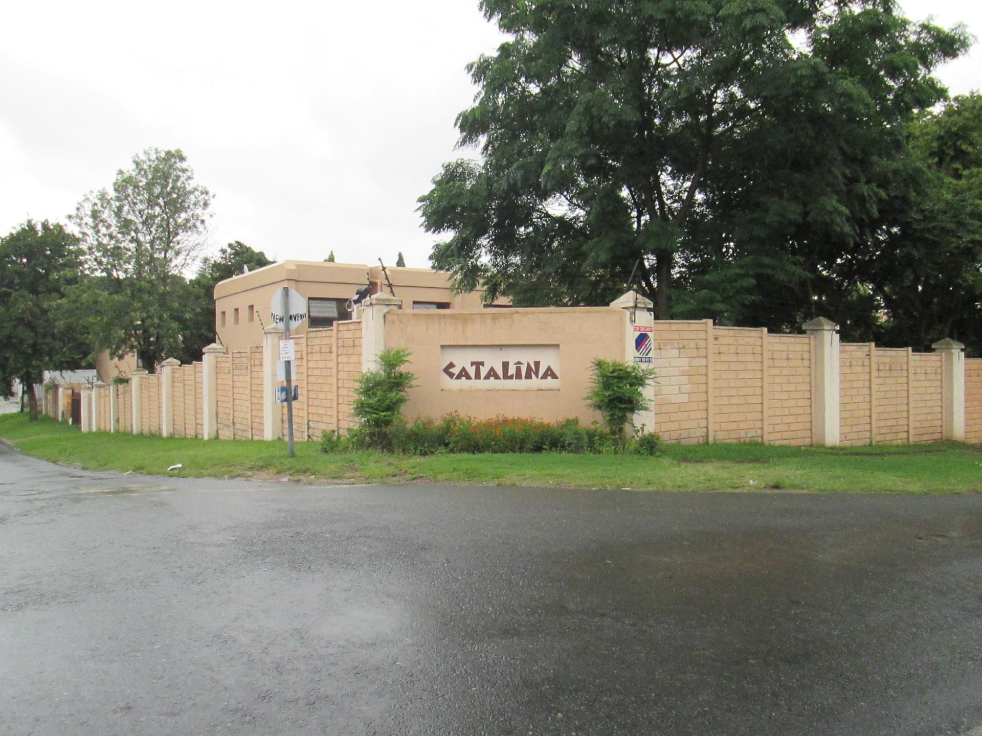 Front View of property in Kew