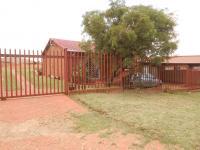 Front View of property in Naturena