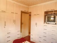 Bed Room 2 - 9 square meters of property in Naturena