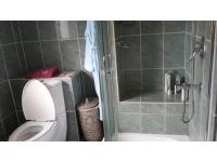 Bathroom 1 - 8 square meters of property in Polokwane