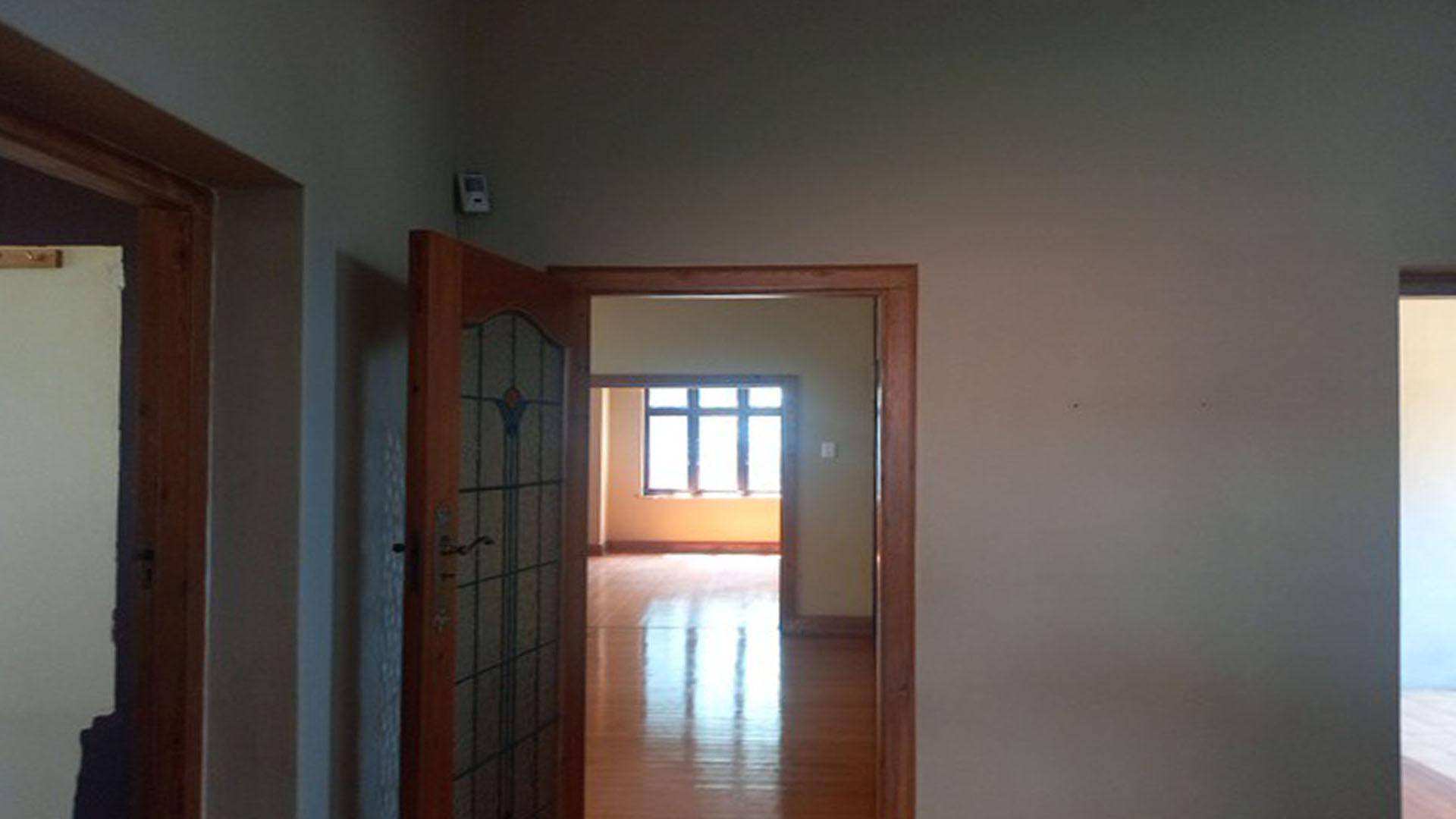 Spaces - 42 square meters of property in Glenwood - DBN