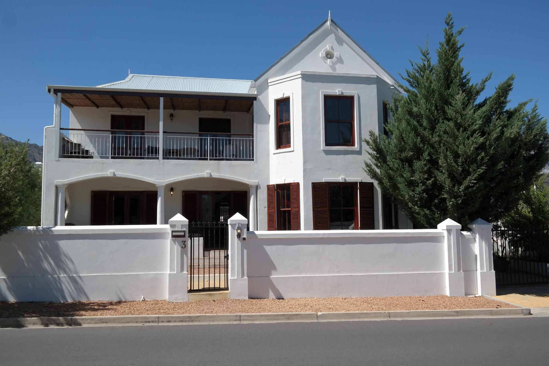 Front View of property in Franschhoek