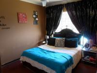 Main Bedroom - 13 square meters of property in Brakpan